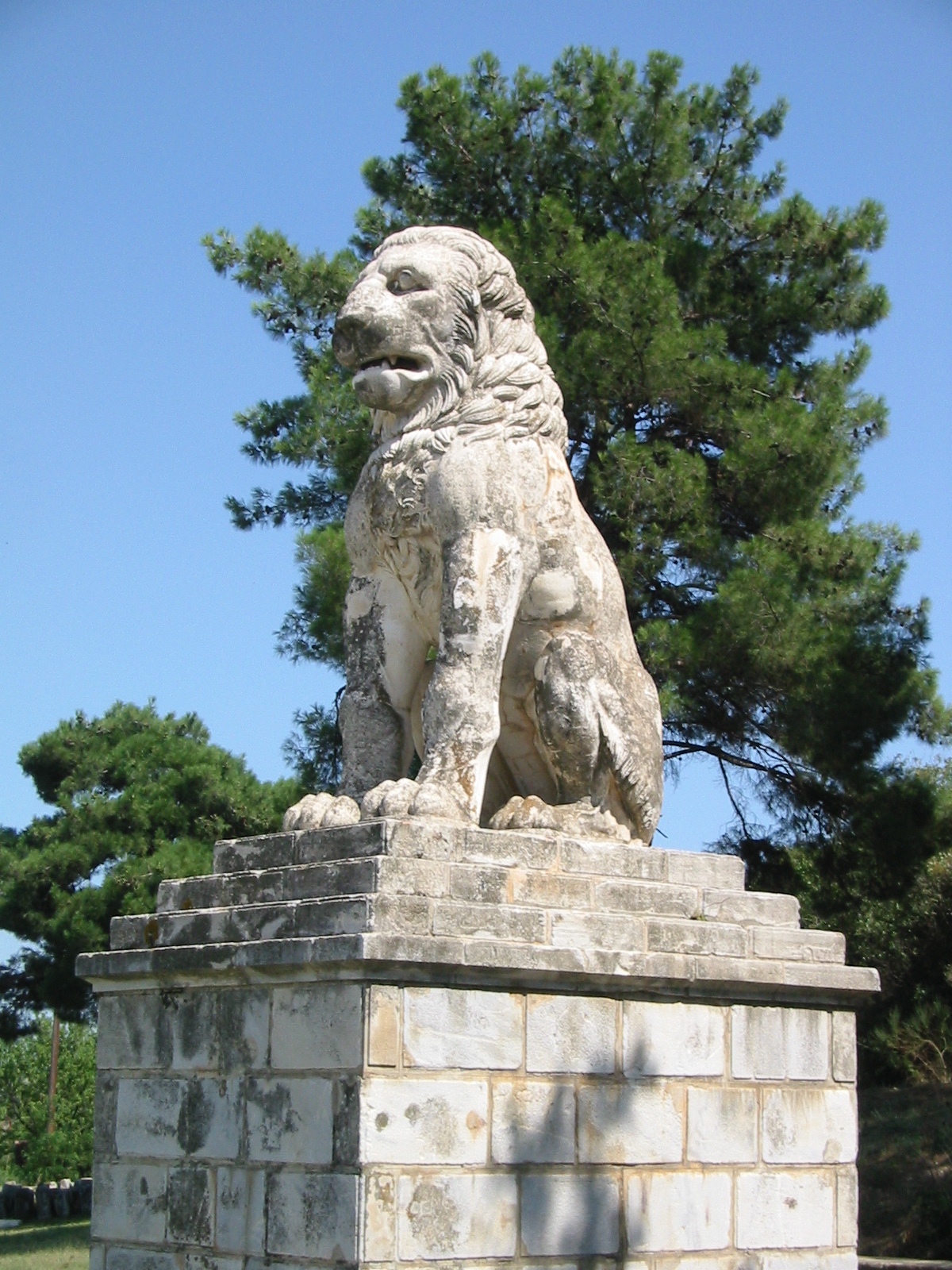 Amfipolis — Lew nad Via Egnatia, którą szedł Paweł
